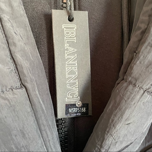 COPY - BlankNYC Women’s Medium Fair Shake Puffer Jacket - Picture 7 of 10